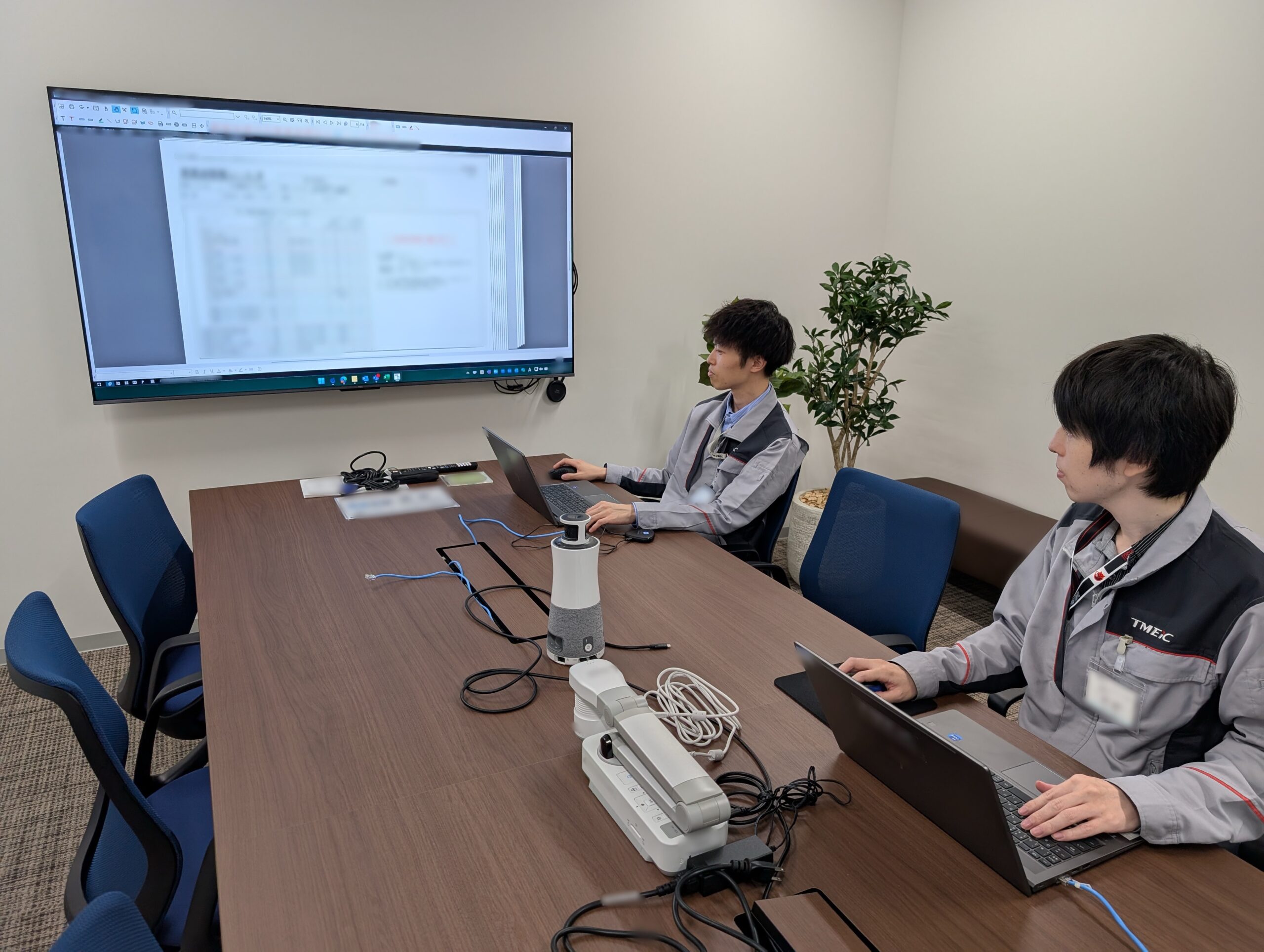 株式会社TMEIC様のUPS/蓄電池向けWEBモニタリングソフトウェア